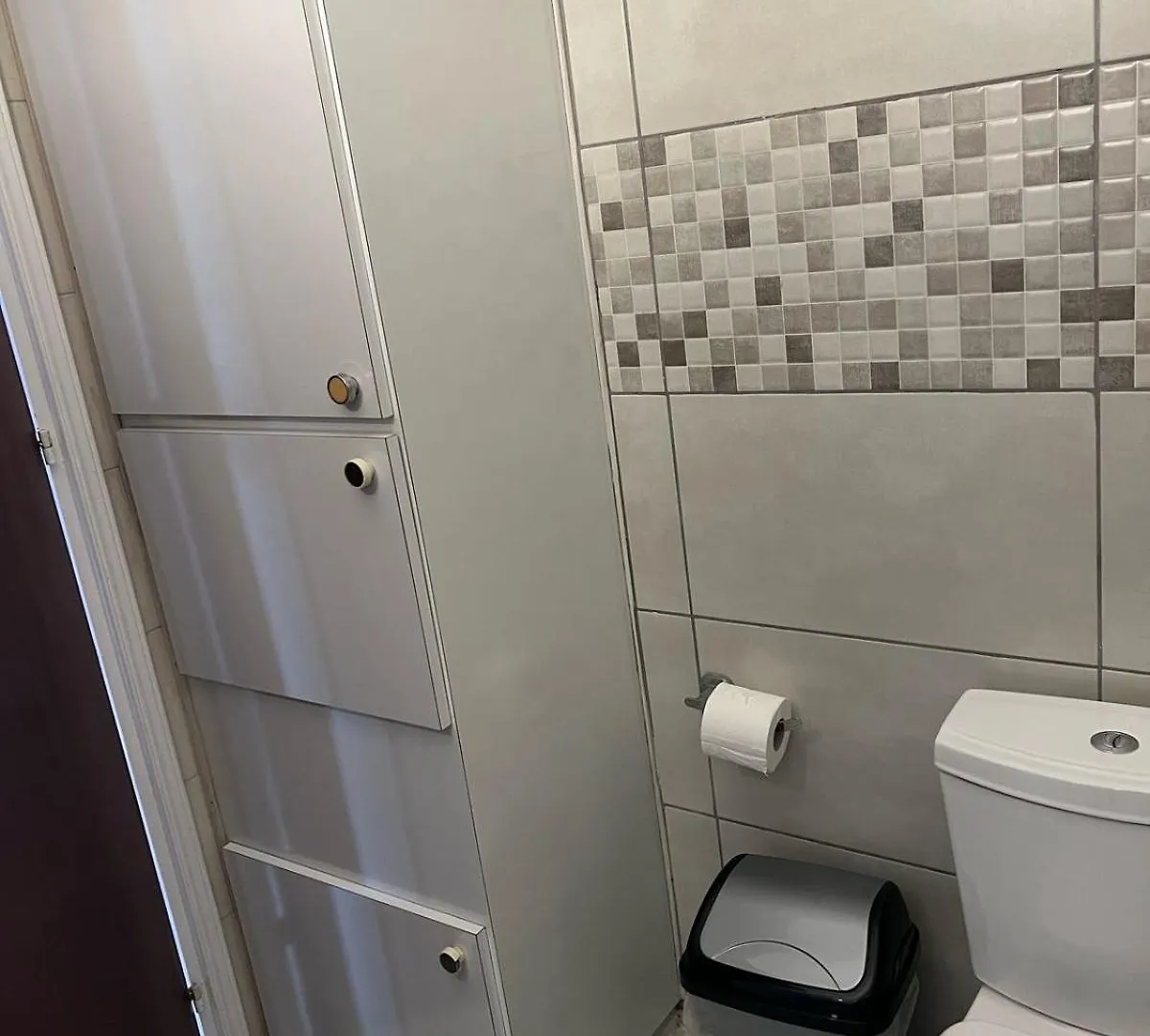 2 Bedrooms Larnaca Finikoudes